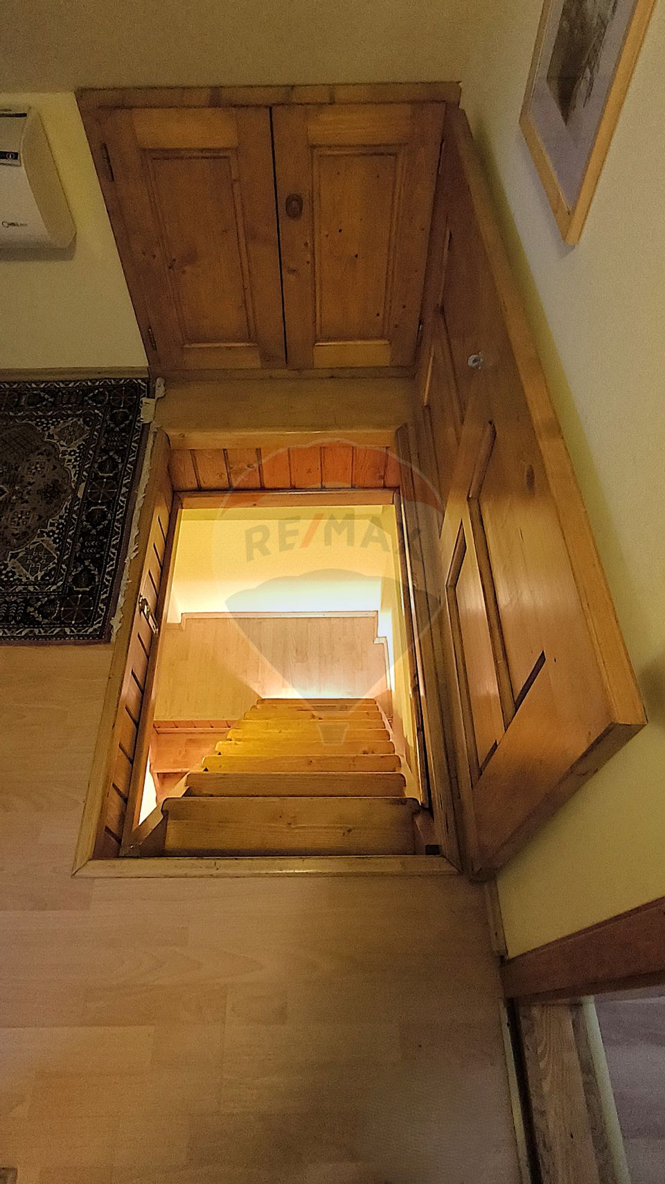 Apartament la casă în zona centrală – Str. M. Viteazu (fosta Teches)