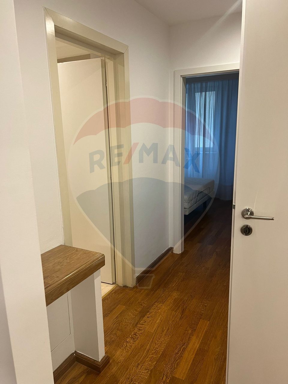 2 room Apartment for rent, Herastrau area