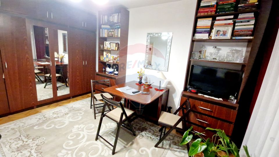 3 room Apartment for sale, Precista area