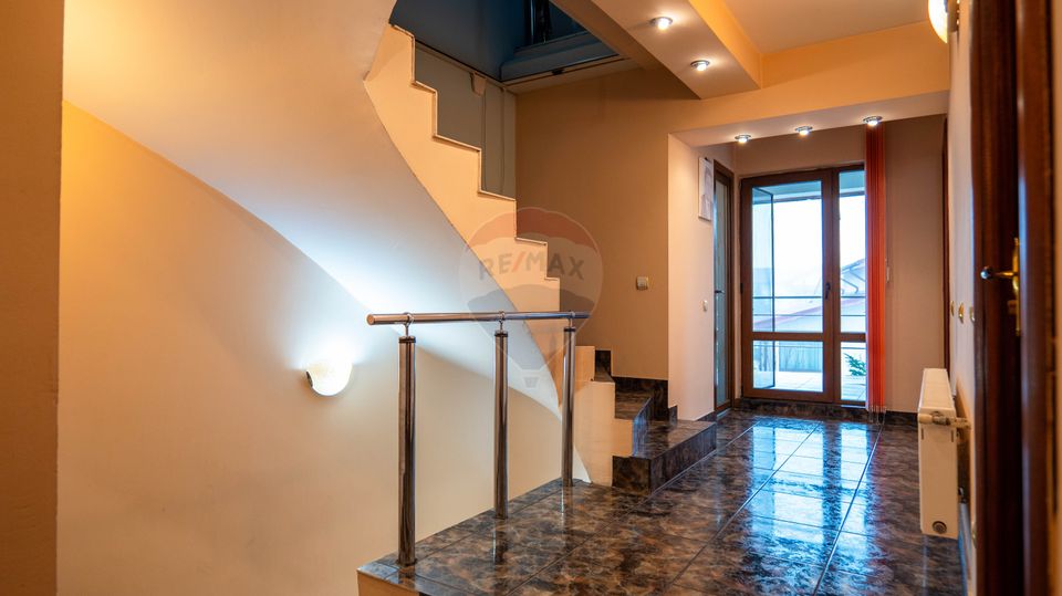 Vanzare vila cu 5 camere, complet mobilata si utilata in Dobroesti