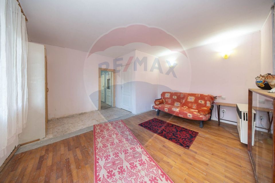 4 room House / Villa for sale, Schei area