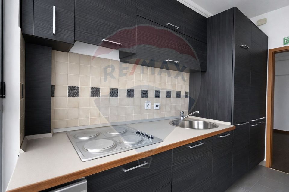 83sq.m Office Space for rent, Central area