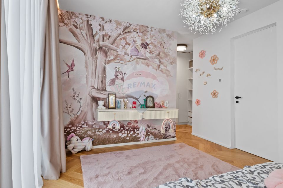 5 room House / Villa for sale, Central area