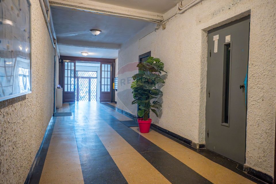 De vanzare apartament unic in Zona Romana