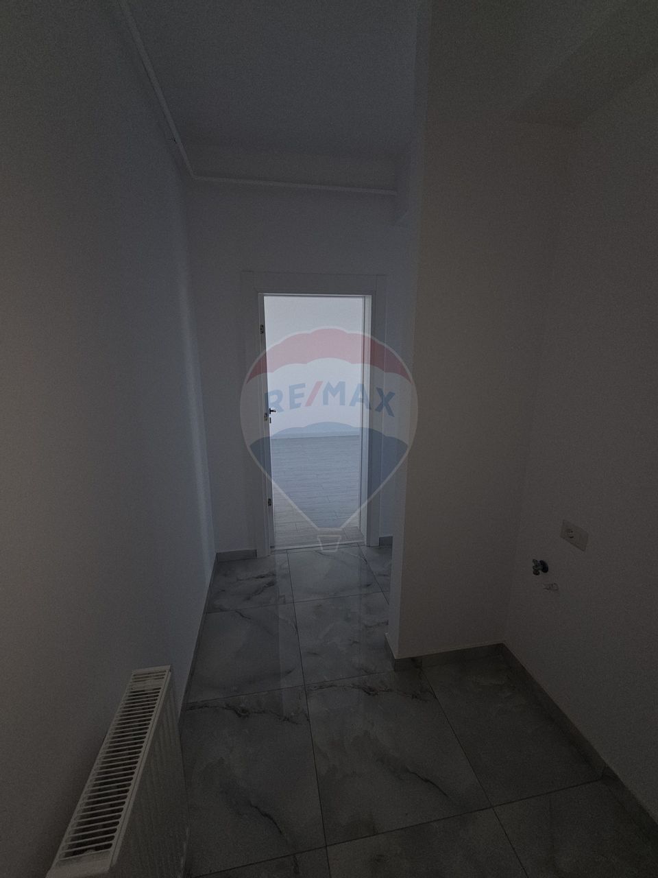 Garsoniere, apartamente cu 2 si 3 camere