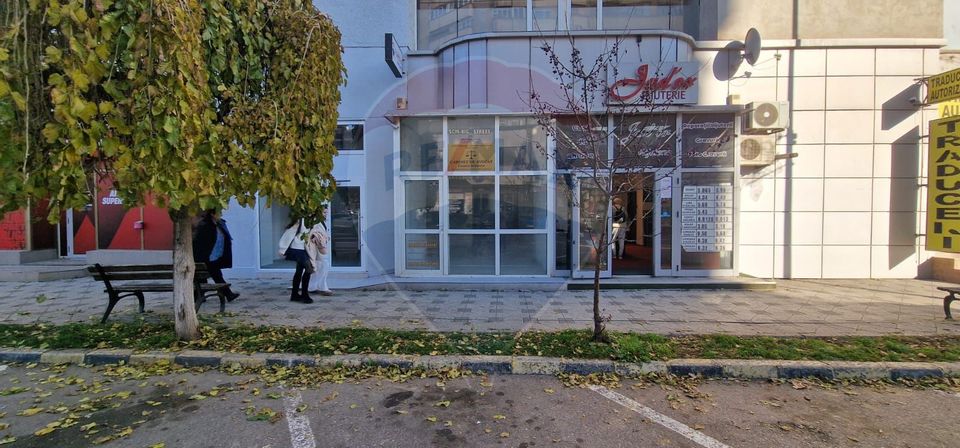 29sq.m Commercial Space for rent, Ultracentral area