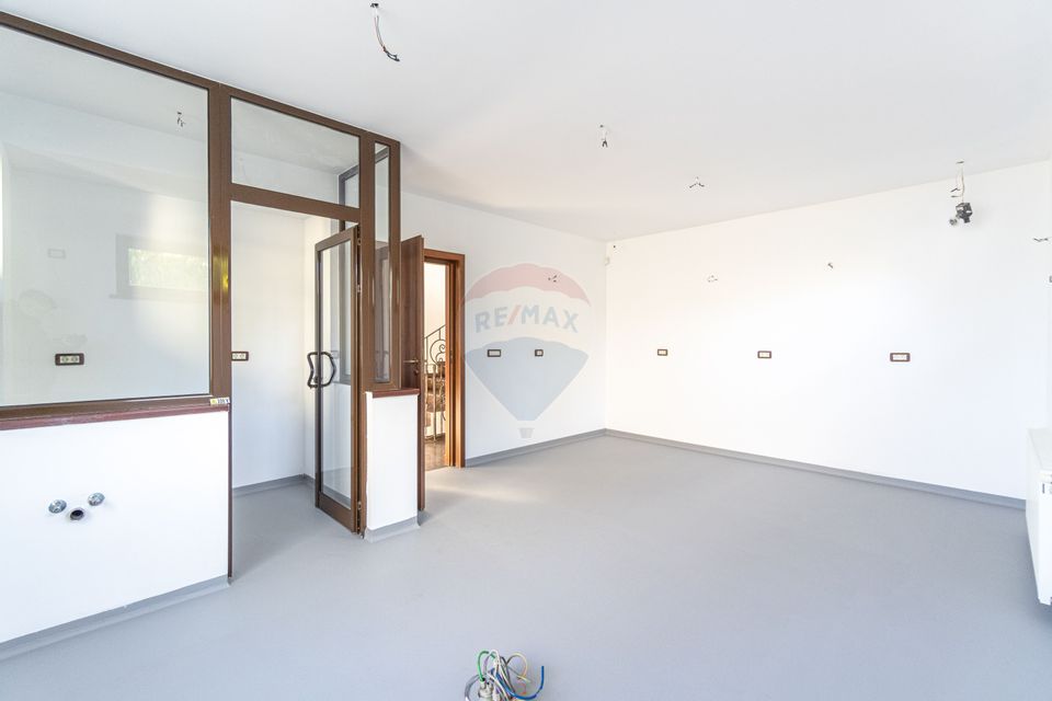 Spațiu de închiriat în Tractorul – 125 mp, renovat