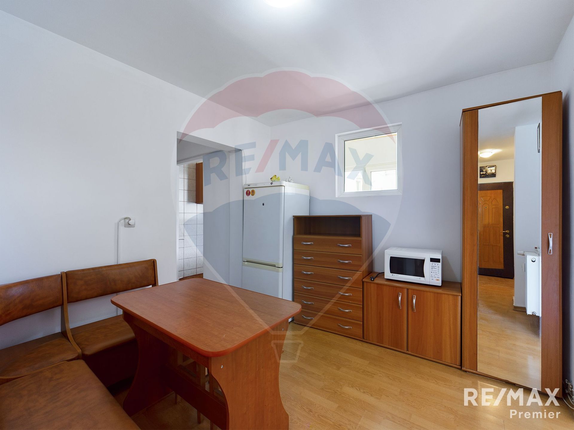 Apartment 2 rooms for sale Bucuresti, Berceni RMX96956 RE/MAX Romania