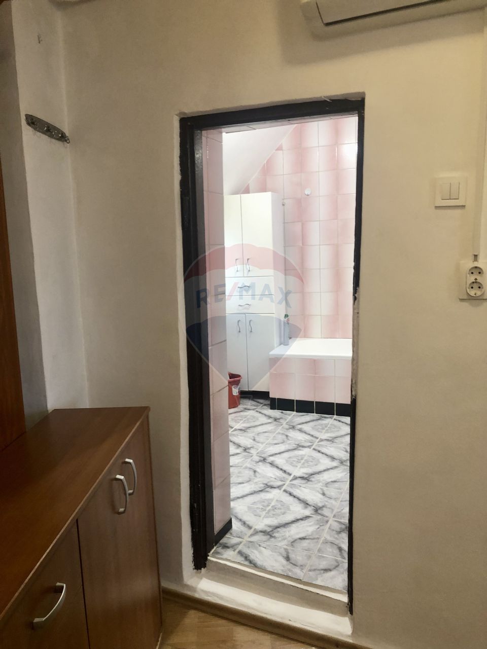 3 room Apartment for rent, P-ta Universitatii area