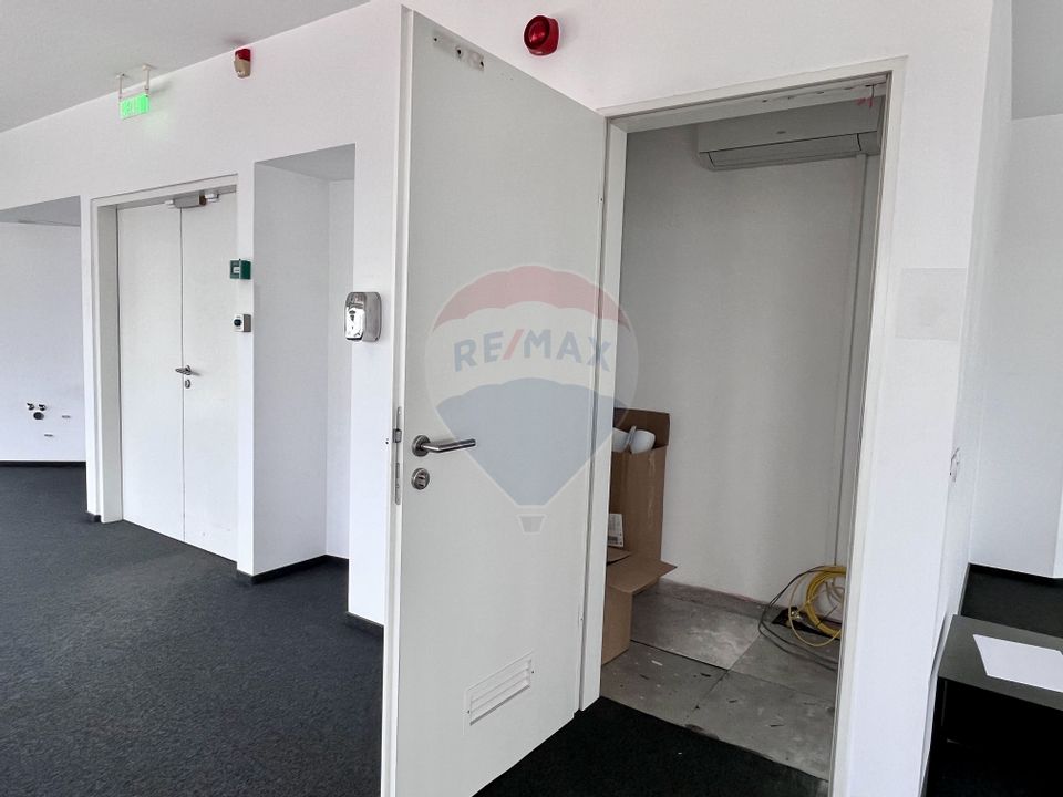 Inchiriere spatiu de birou 644 mp - Universitate - comparti Flexibila