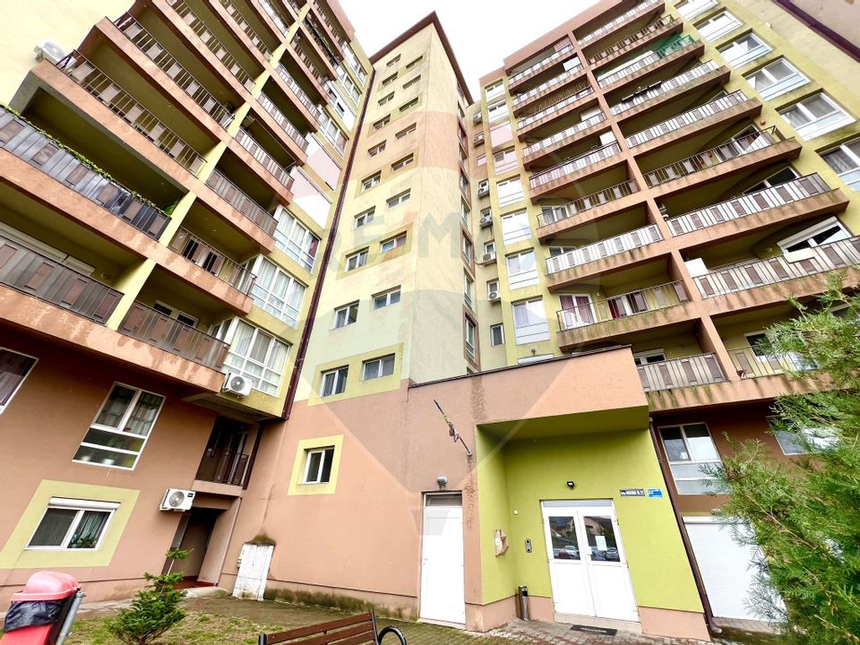 De închiriat apartament cu 3 camere în Complexul Prima Nufărul