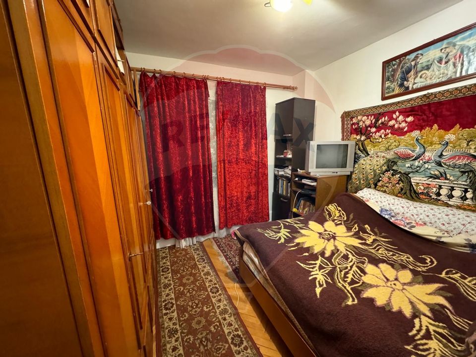 3 room Apartment for sale, Vasile Aaron area