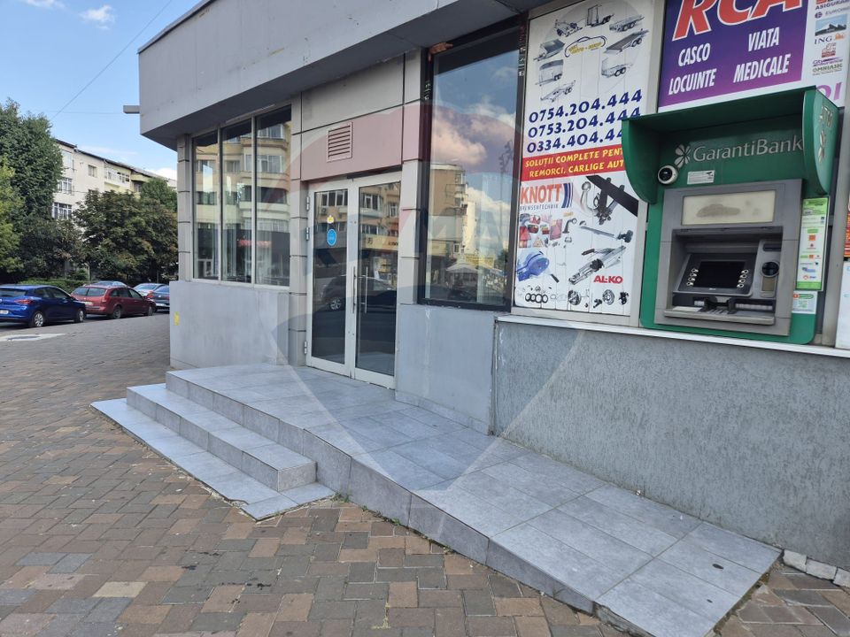 60sq.m Commercial Space for rent, Republicii area