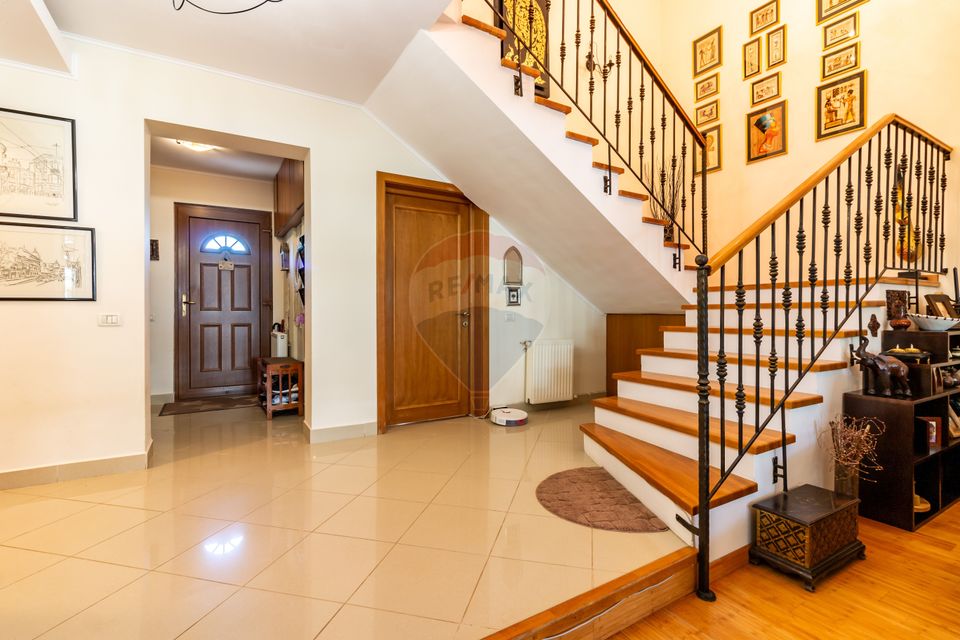 House / Villa for sale in Corbeanca, Blue Lagoon, near the lake