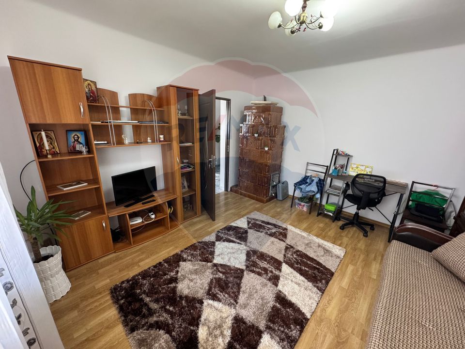 2 room House / Villa for sale, Periferie area