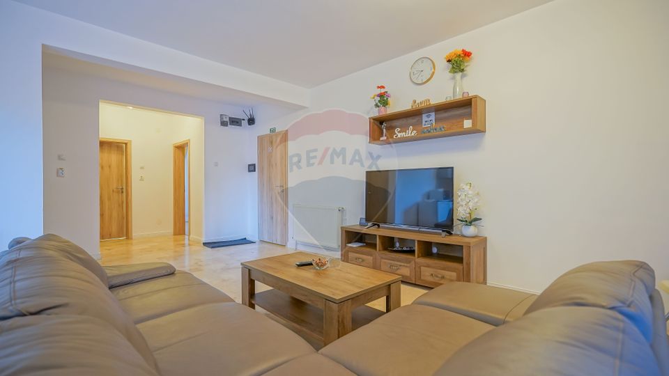 11 room Hotel / Pension for sale