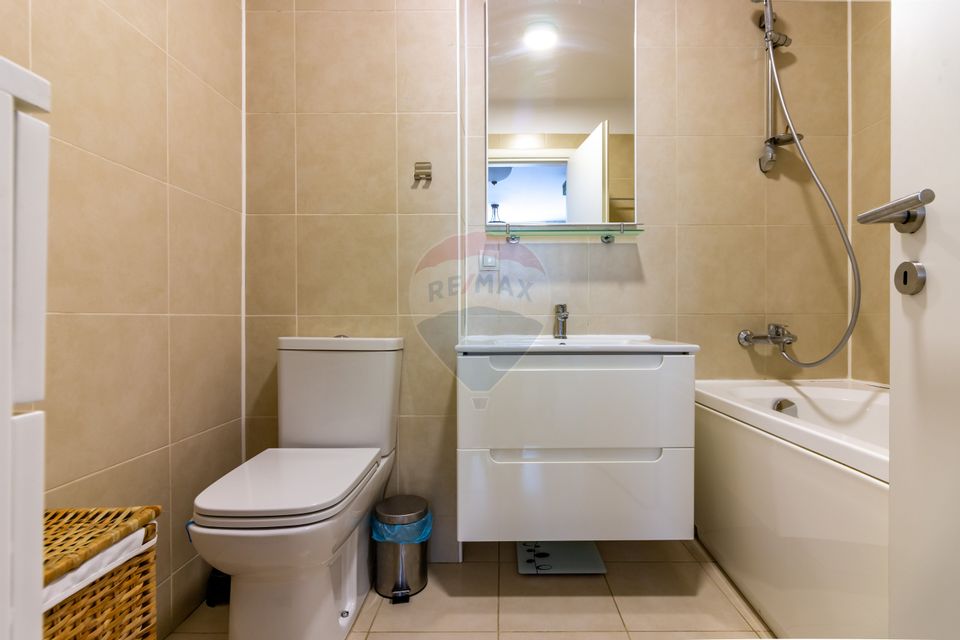 Apartament de vânzare 3 camere Adora Bucuresti/Pipera curte proprie