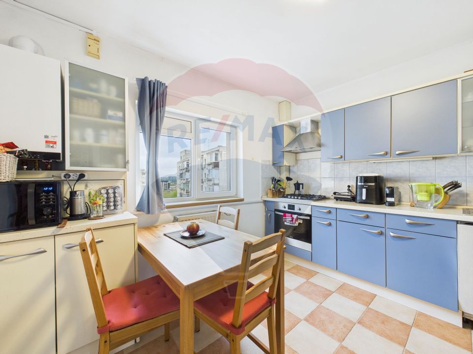 De vanzare Apartament 3 camere zona Octavian Goga-Nerva Traian