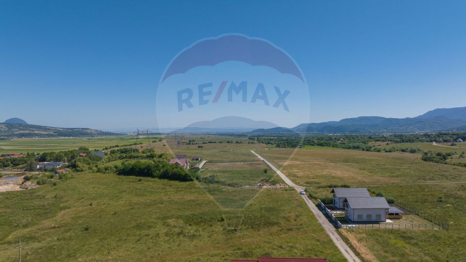 Land 1,050sqm Bran / Strada La mesteceni