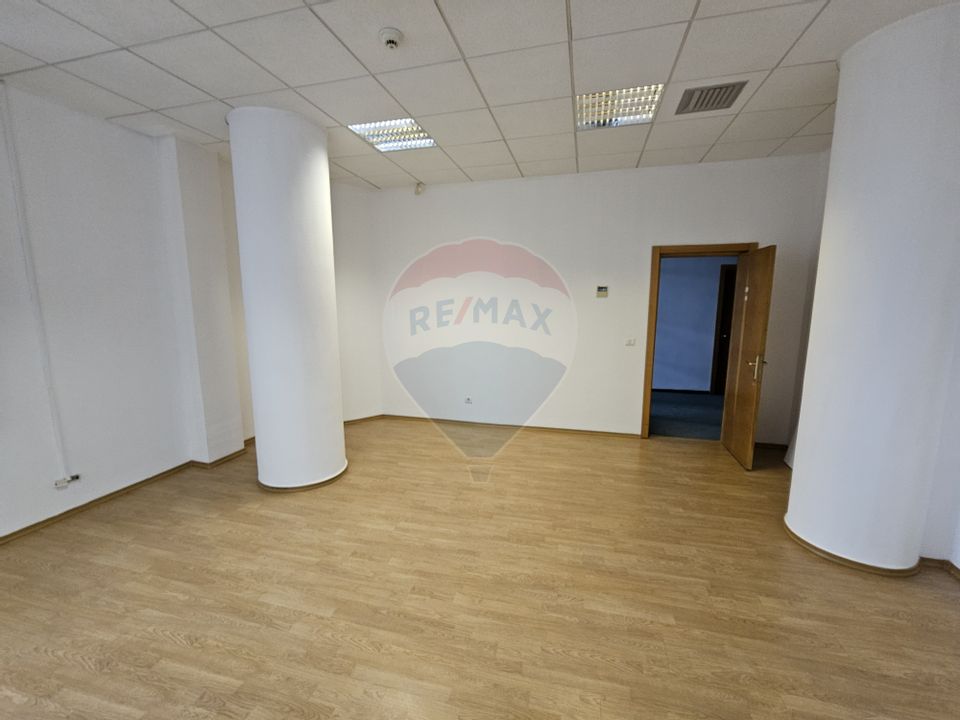 29sq.m Office Space for rent, Ultracentral area