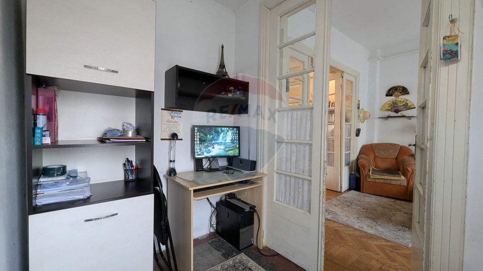 Vânzare Casă / Vilă cu 11 camere  în zona Iancului