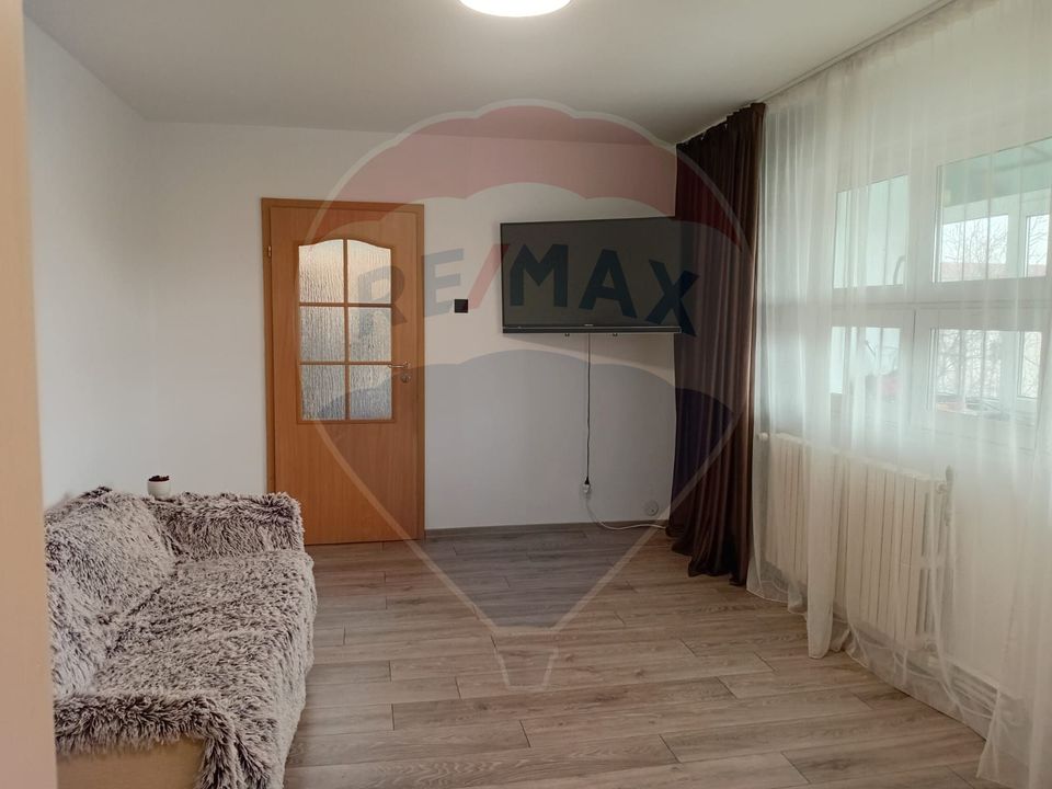 Apartament cu 2 camere de vânzare în zona Brazda lui Novac