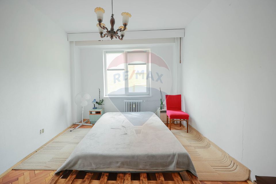 4 room Apartment for sale, Dacia area