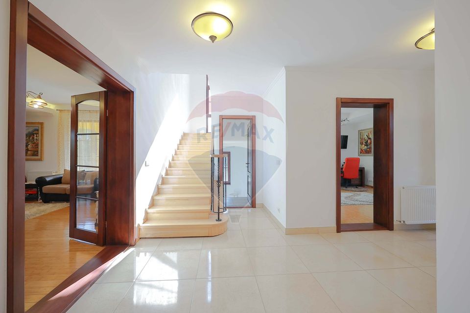 7 room House / Villa for sale, Dealuri Oradea area