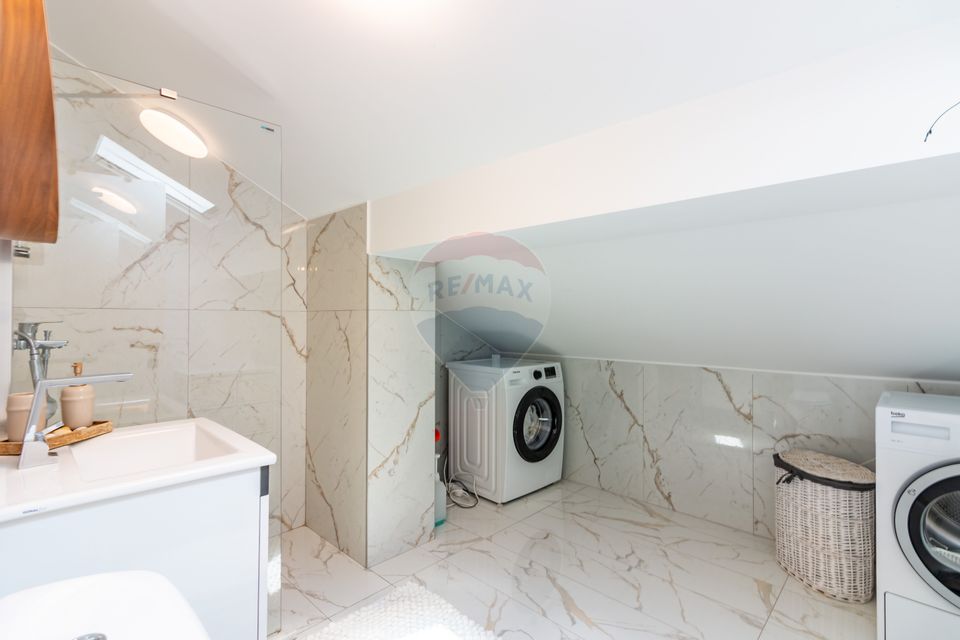 4 room House / Villa for sale