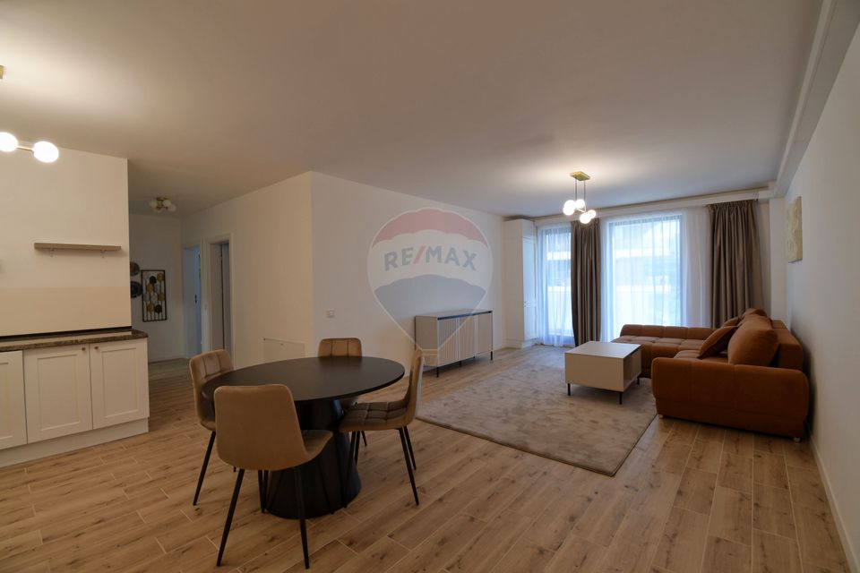 Apartament cu 3 camere de inchiriat - prima inchiriere - totul nou