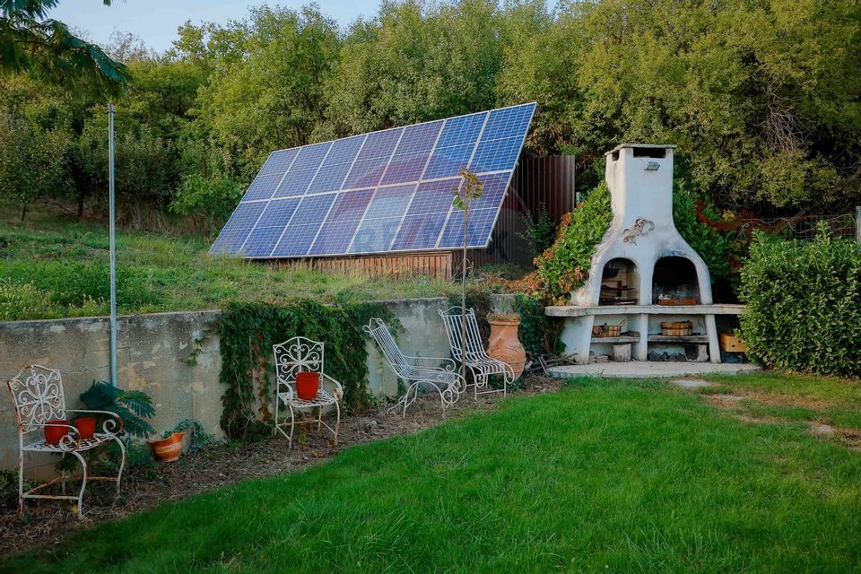 Casă / Vilă cu 5 camere de vânzare în zona Dealuri Oradea