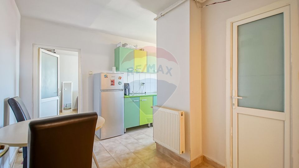 Comison 0% | Apartament cu 3 camere, etaj intermediar, Bartolomeu