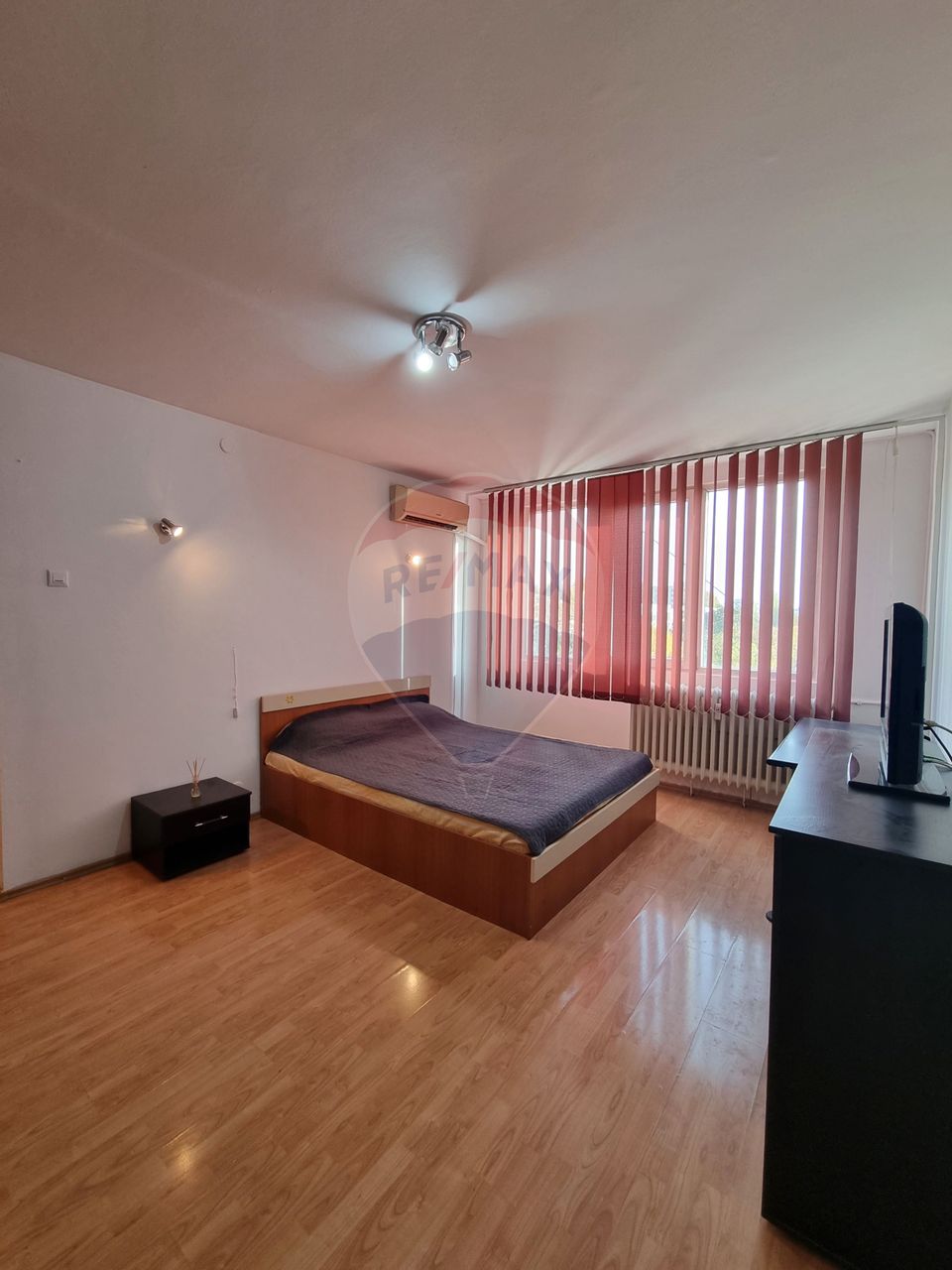 1 room Apartment for sale, Valea Ialomitei area