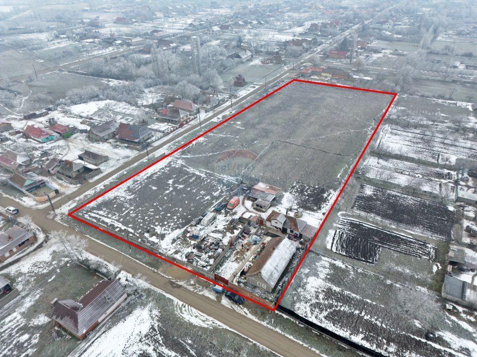 Teren intravilan de vânzare 11.971 mp, Șimand, jud. Arad