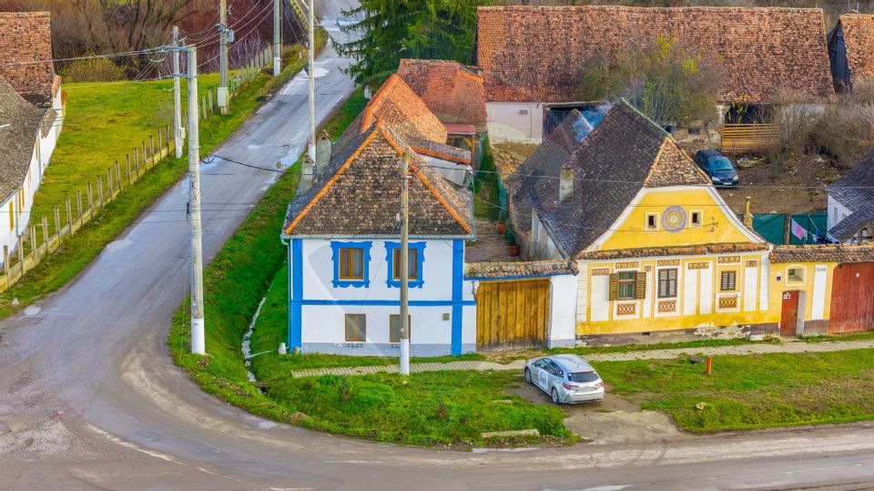 Casă / Vilă cu 7 camere de vânzare