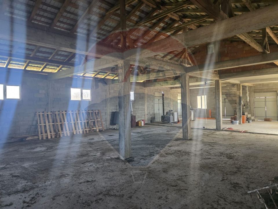 Spațiu industrial de 520mp de vânzare