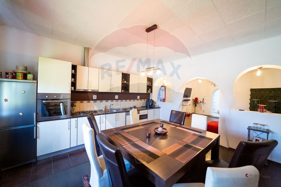 Vând/Schimb casă duplex 150 mp cu piscină – Turnu (10 min de Arad)