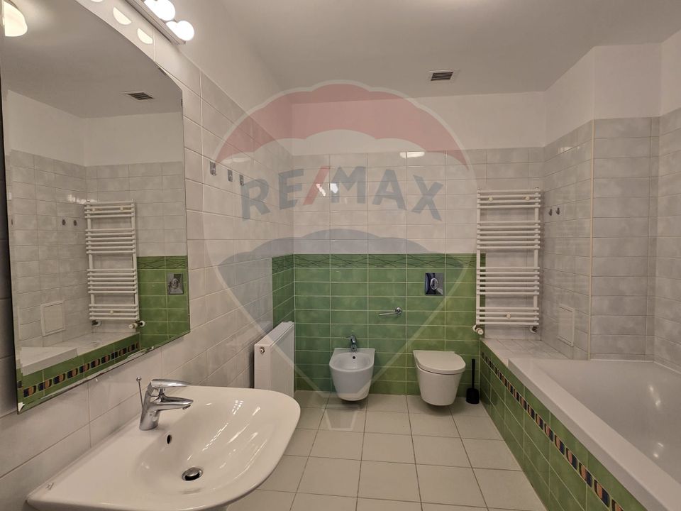 Inchiriere Apartment 4 camere Complex Liziera Pipera