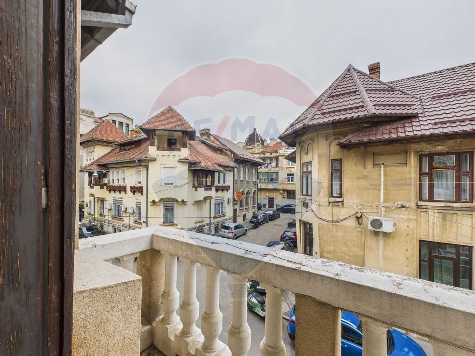 Vila interbelică cu personalitate