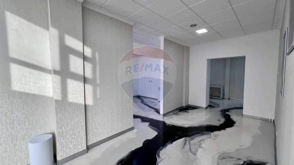 Spațiu comercial cu suprafata de 142.8mp de vânzare în Brăila