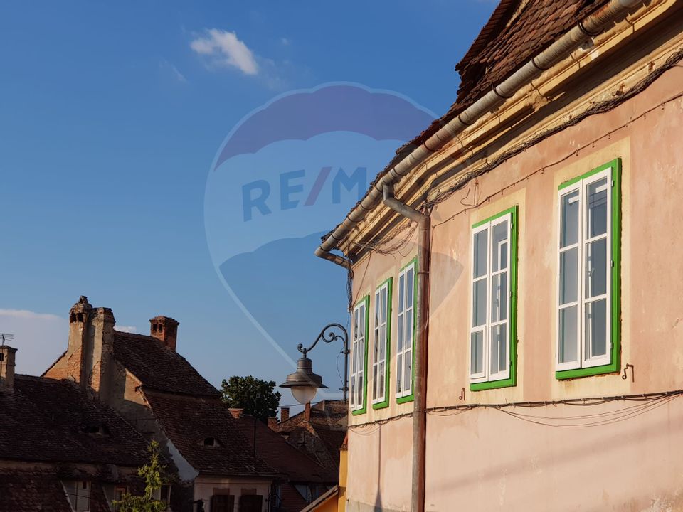 3 room Apartment for sale, Central area