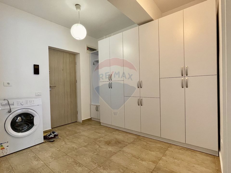 Apartament cu 2 camere de închiriat în zona Tomis Plus