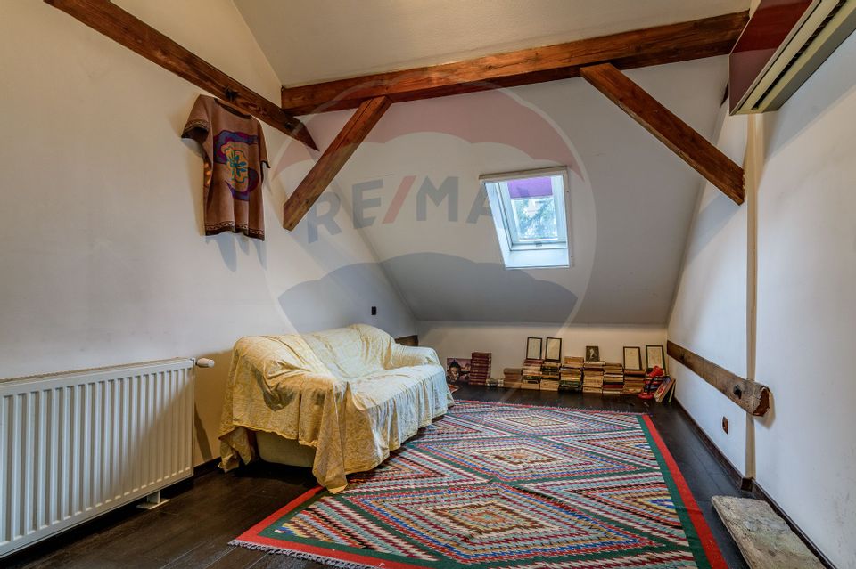 Doua case | Teren 290 mp | Ideal Locuinta & Afacere | Investitie