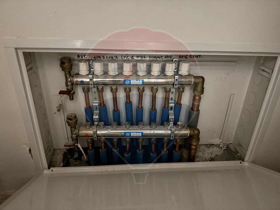 6 room House / Villa for sale, Darmanesti area