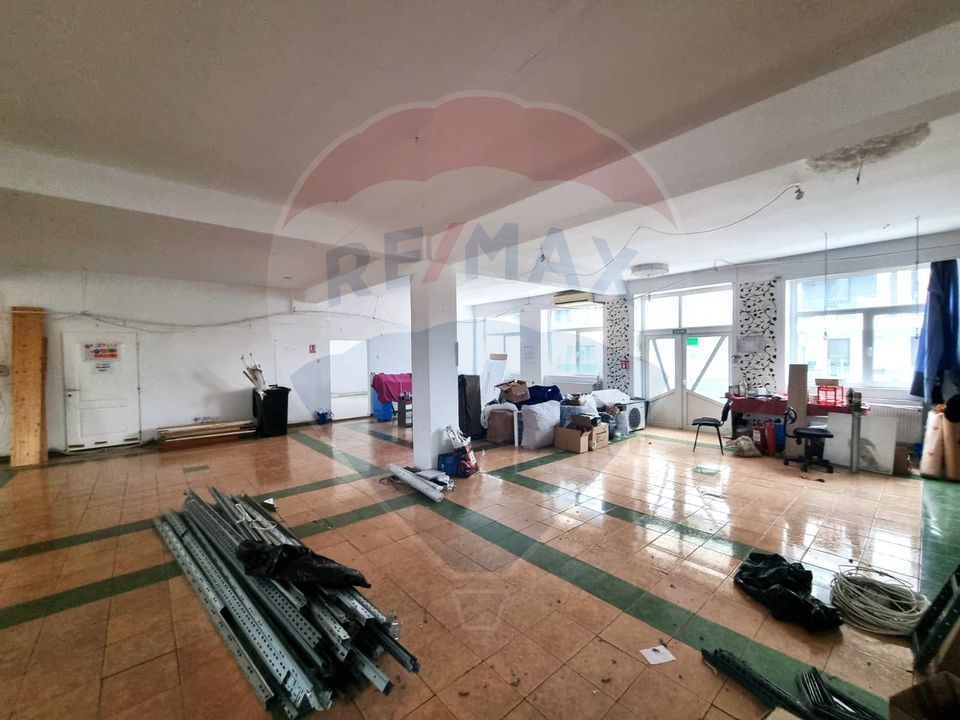 350sq.m Commercial Space for rent, Dambul Rotund area