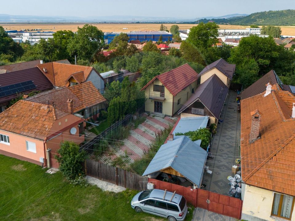 Vilă cu 3 camere de vânzare în Sacele