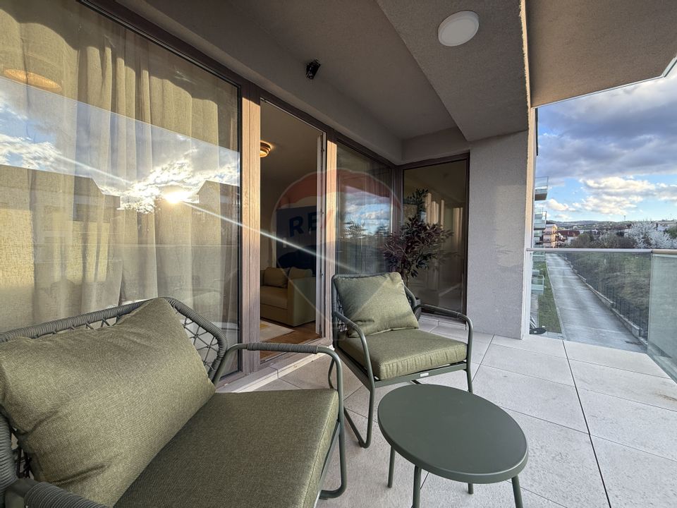 Apartament 70mp, 2 bai, terasa 10mp, garaj subteran