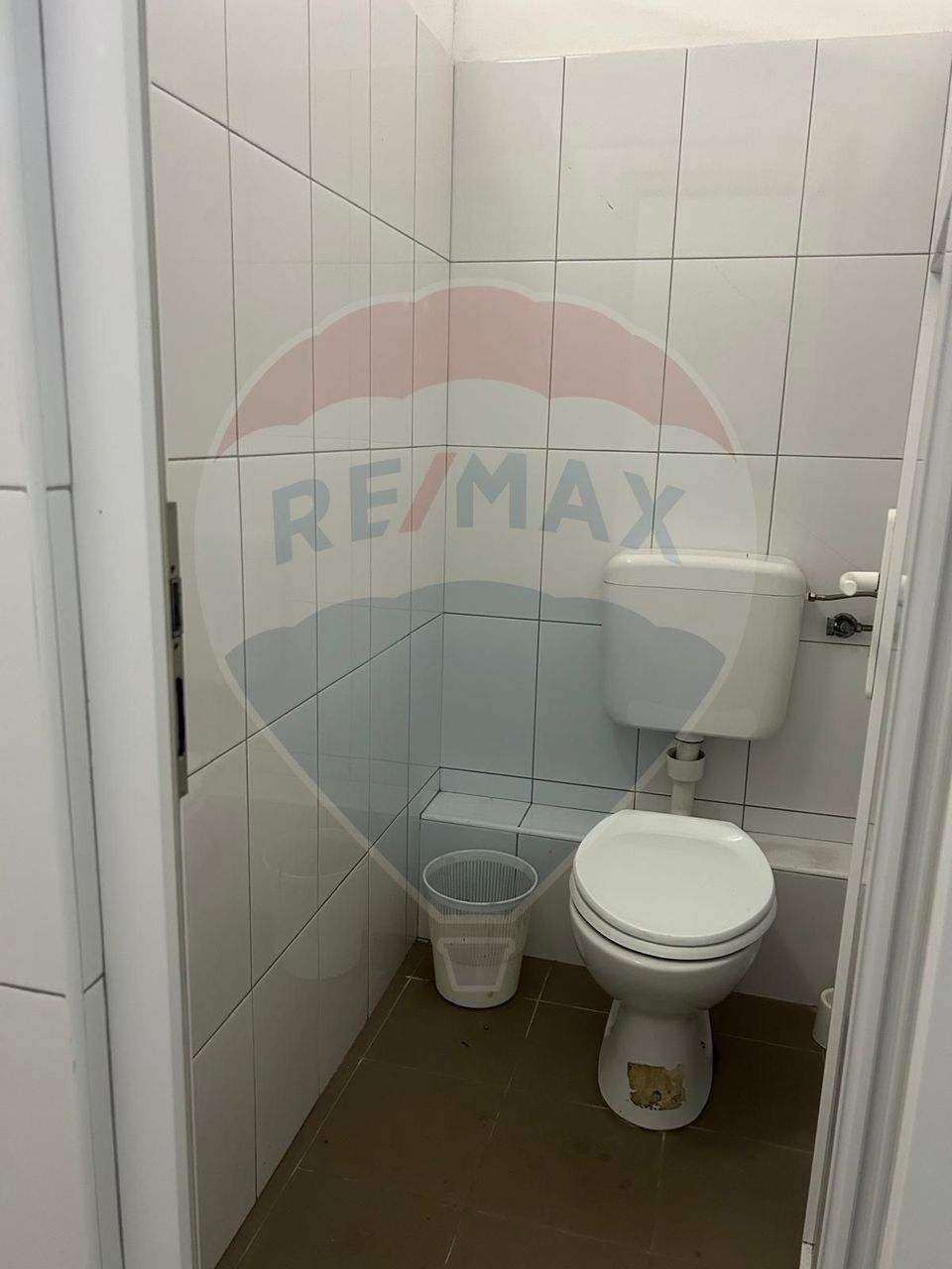 Spațiu comercial de închiriat în zona Cetate