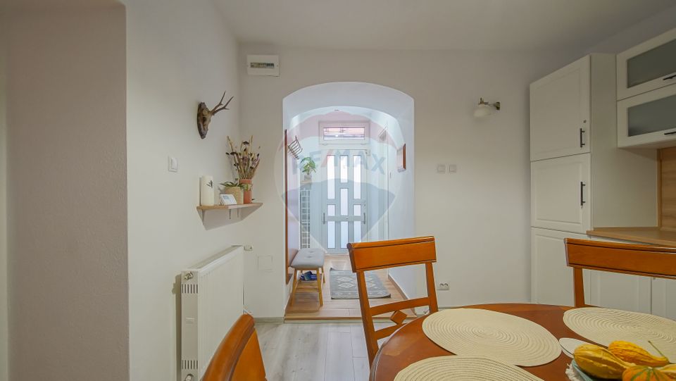 2 room Apartment for rent, Centrul Istoric area