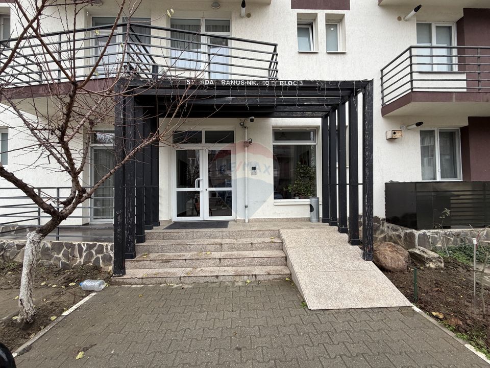 Apartament de 3 camere cu terasă generoasă în Complexul New Residence